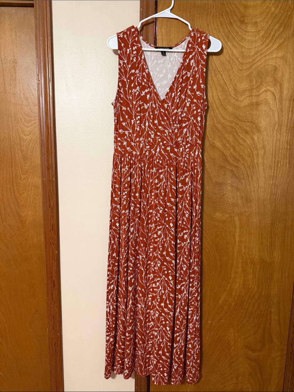 Sleeveless Rust Floral Maxi Dress - Women